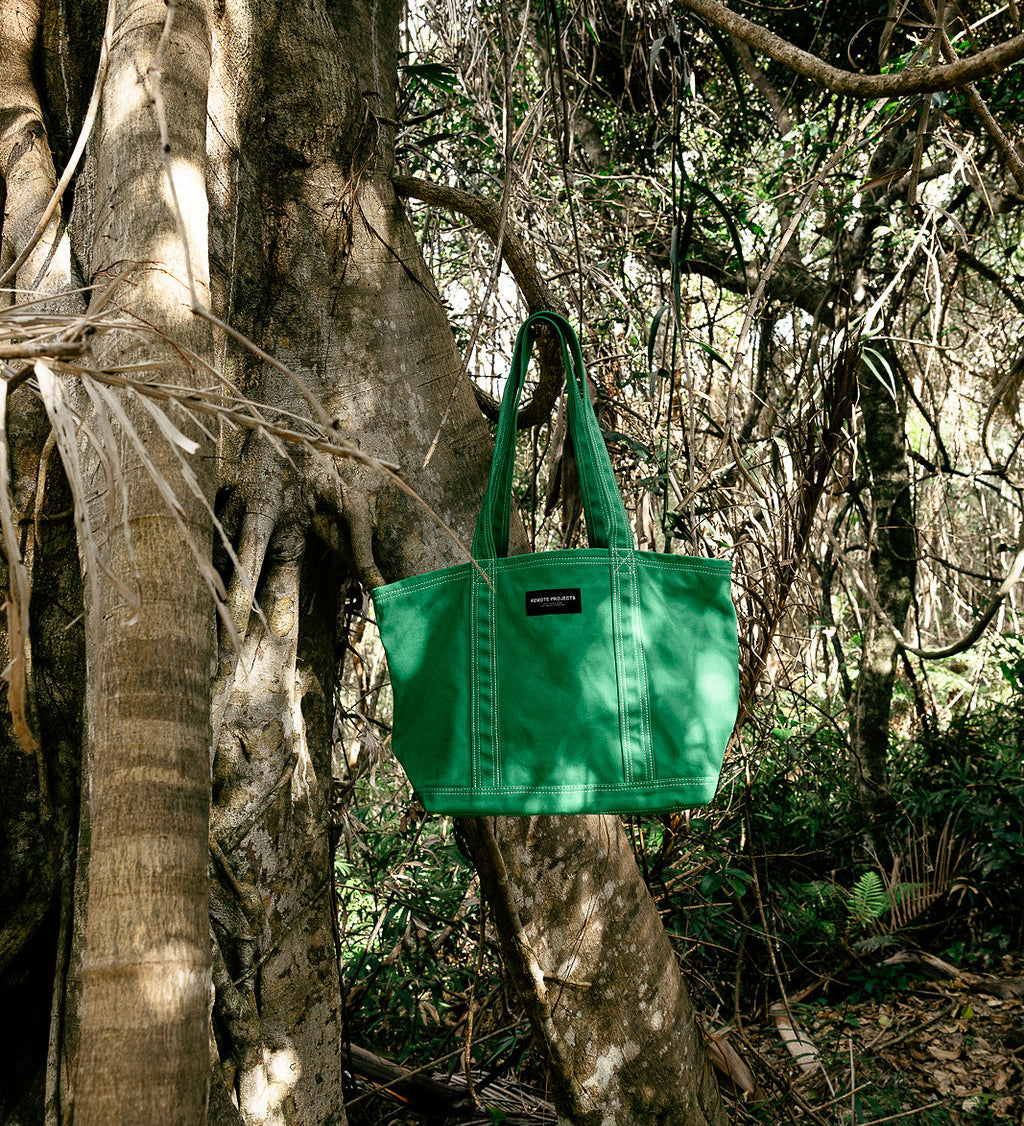 REMOTE TOTE - DAINTREE GREEN